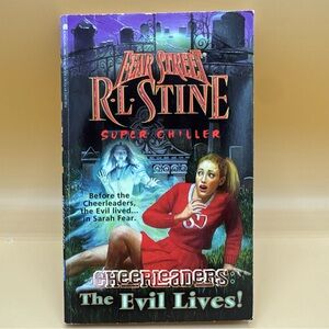 Cheerleaders: The Evil Lives by R. L. Stine (1998, Paperback) Hard To Find OOP